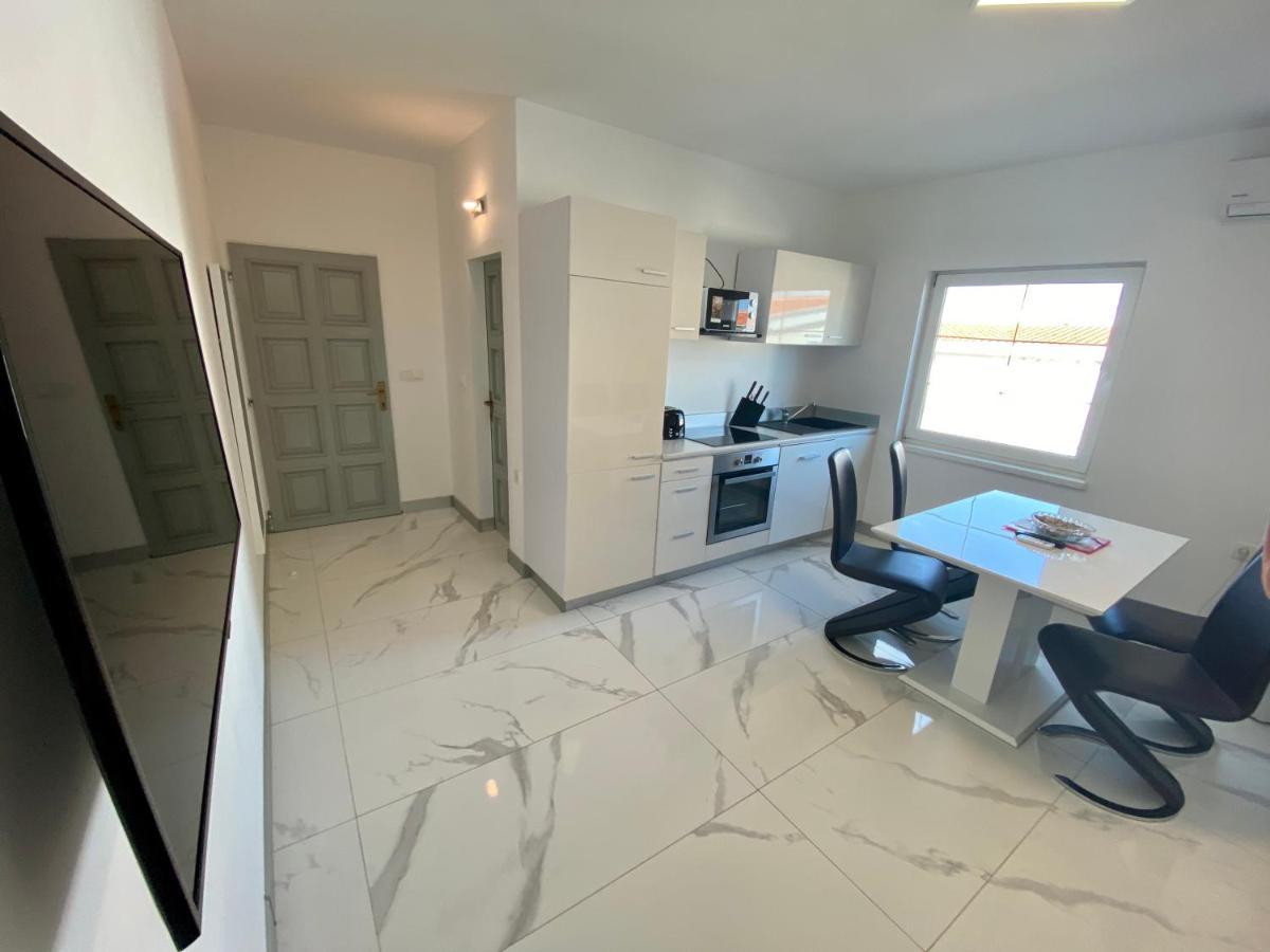 Apartments Stojanovic Вир Экстерьер фото